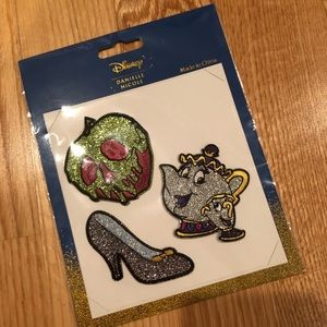 BRAND NEW Danielle Nicole Disney Patch Set
